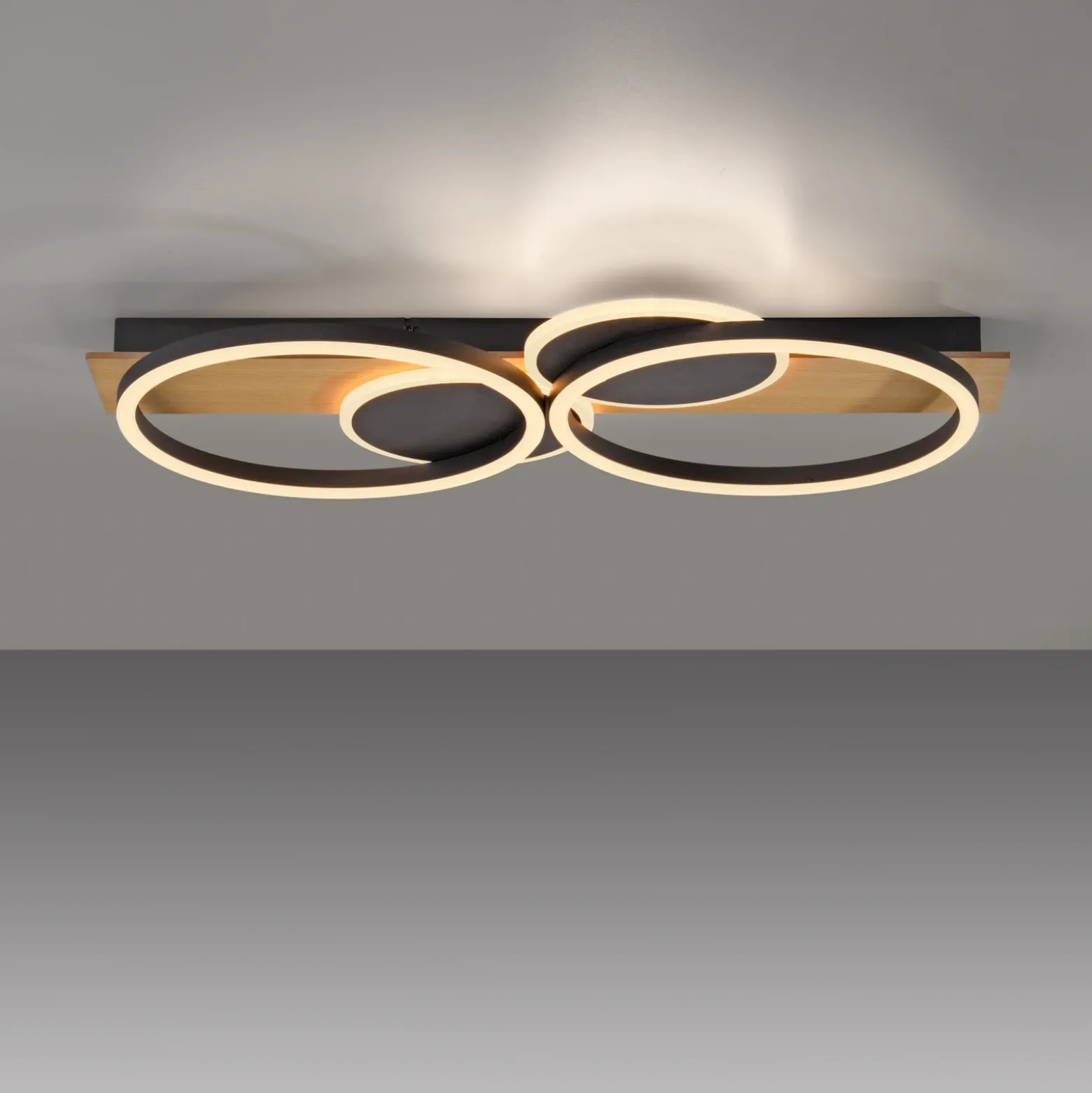 JUST LIGHT. Trooper Plafón LED, hierro, madera