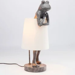 Kare Animal Frog lámpara de mesa gris