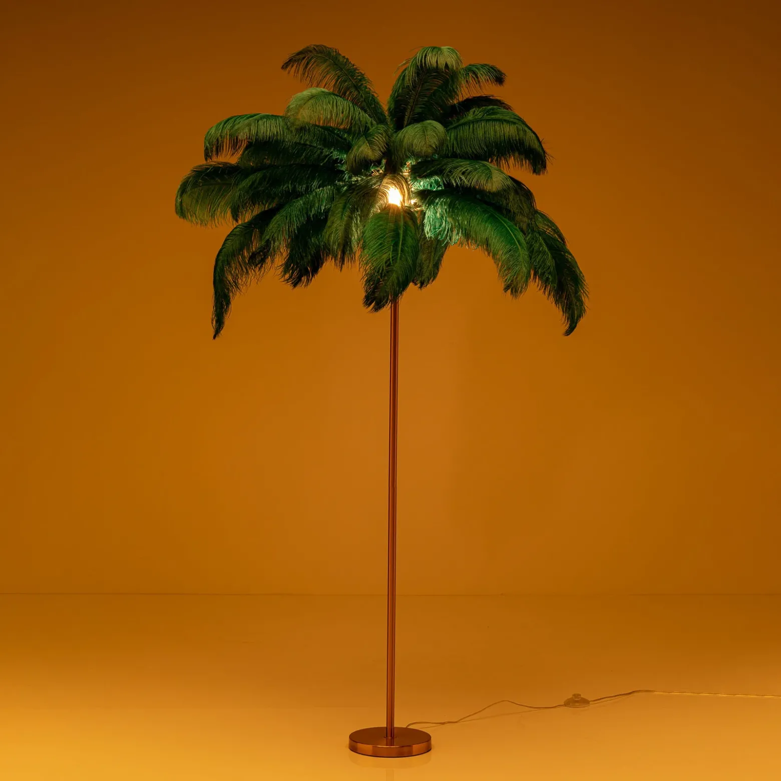 KARE Feather Palm lámpara de pie con plumas, verde