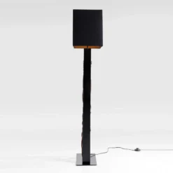 Kare Nature Wave lámpara de pie con madera