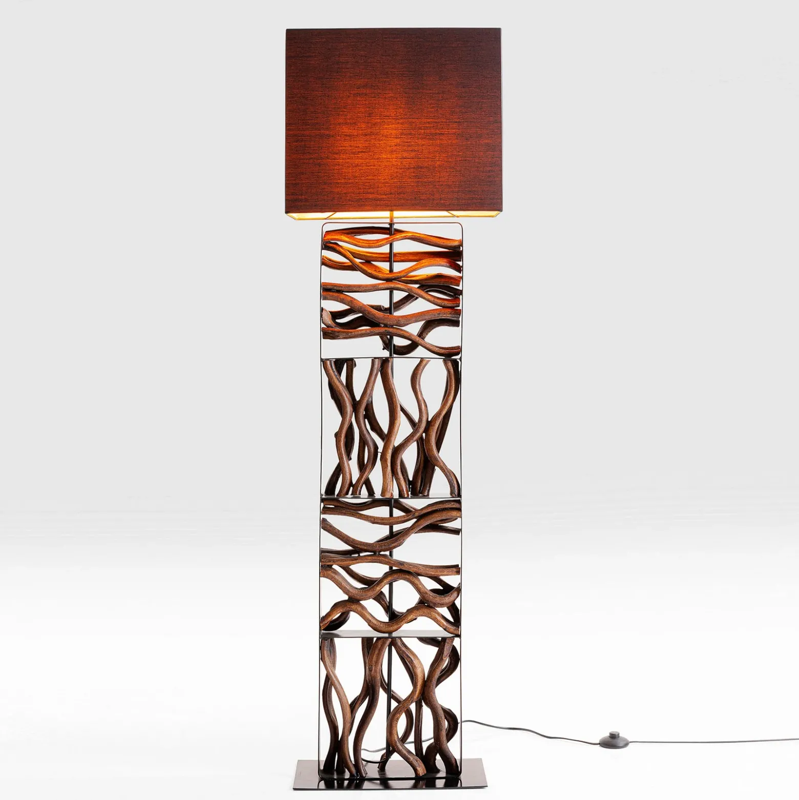 Kare Nature Wave lámpara de pie con madera