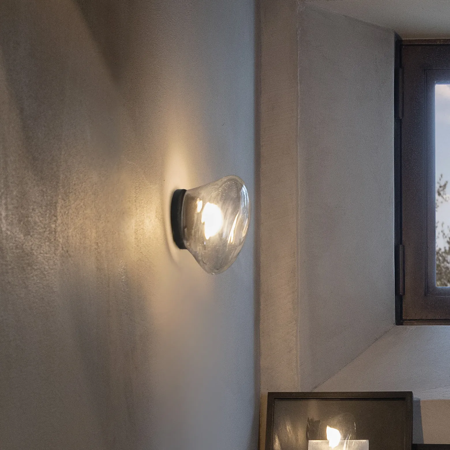 Karman Agua aplique LED, IP44, vidrio transparente