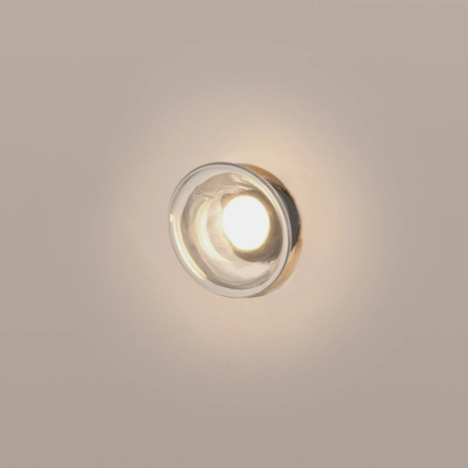Karman Agua aplique LED, IP44, vidrio transparente