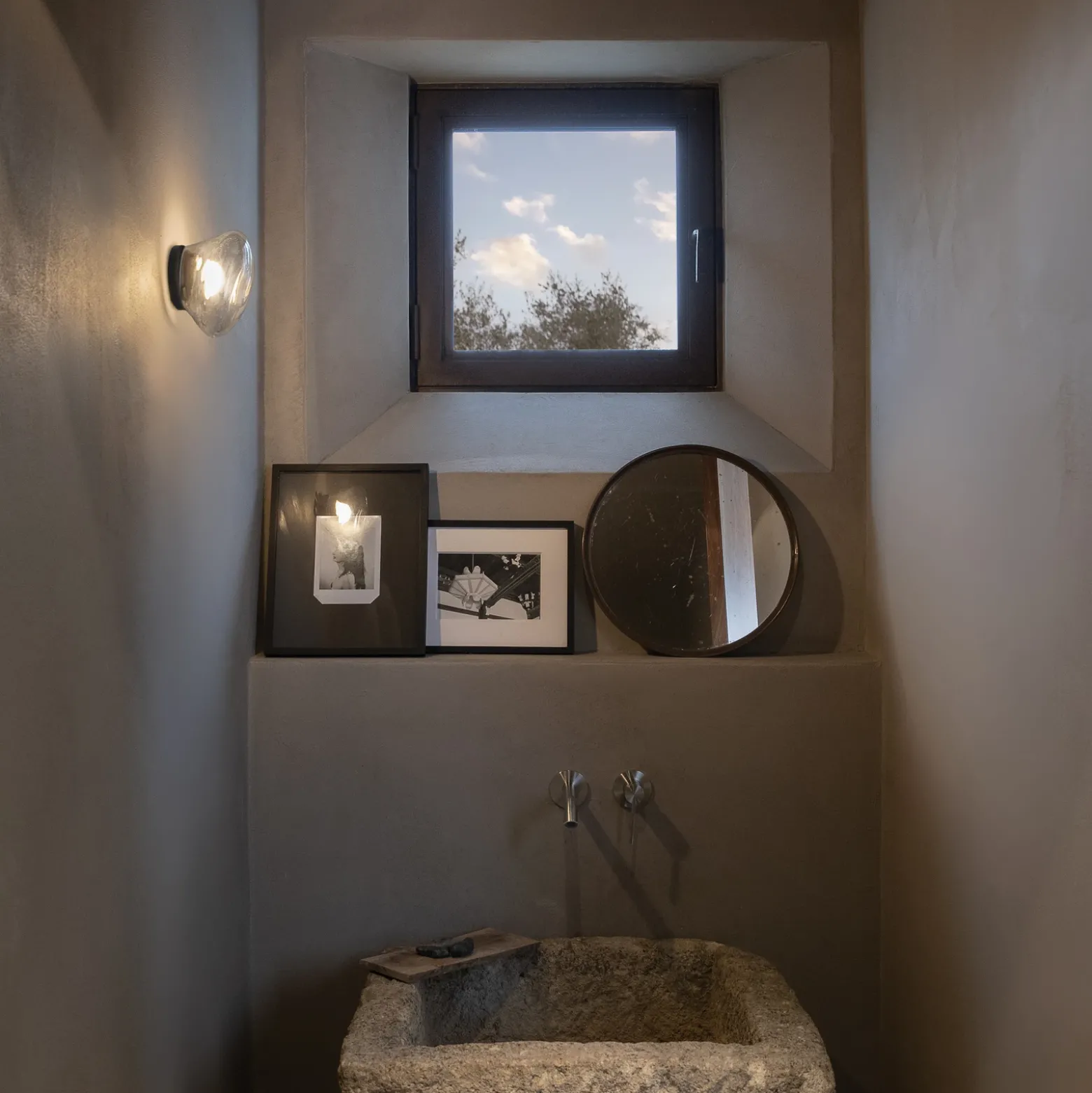 Karman Agua aplique LED, IP44, vidrio transparente