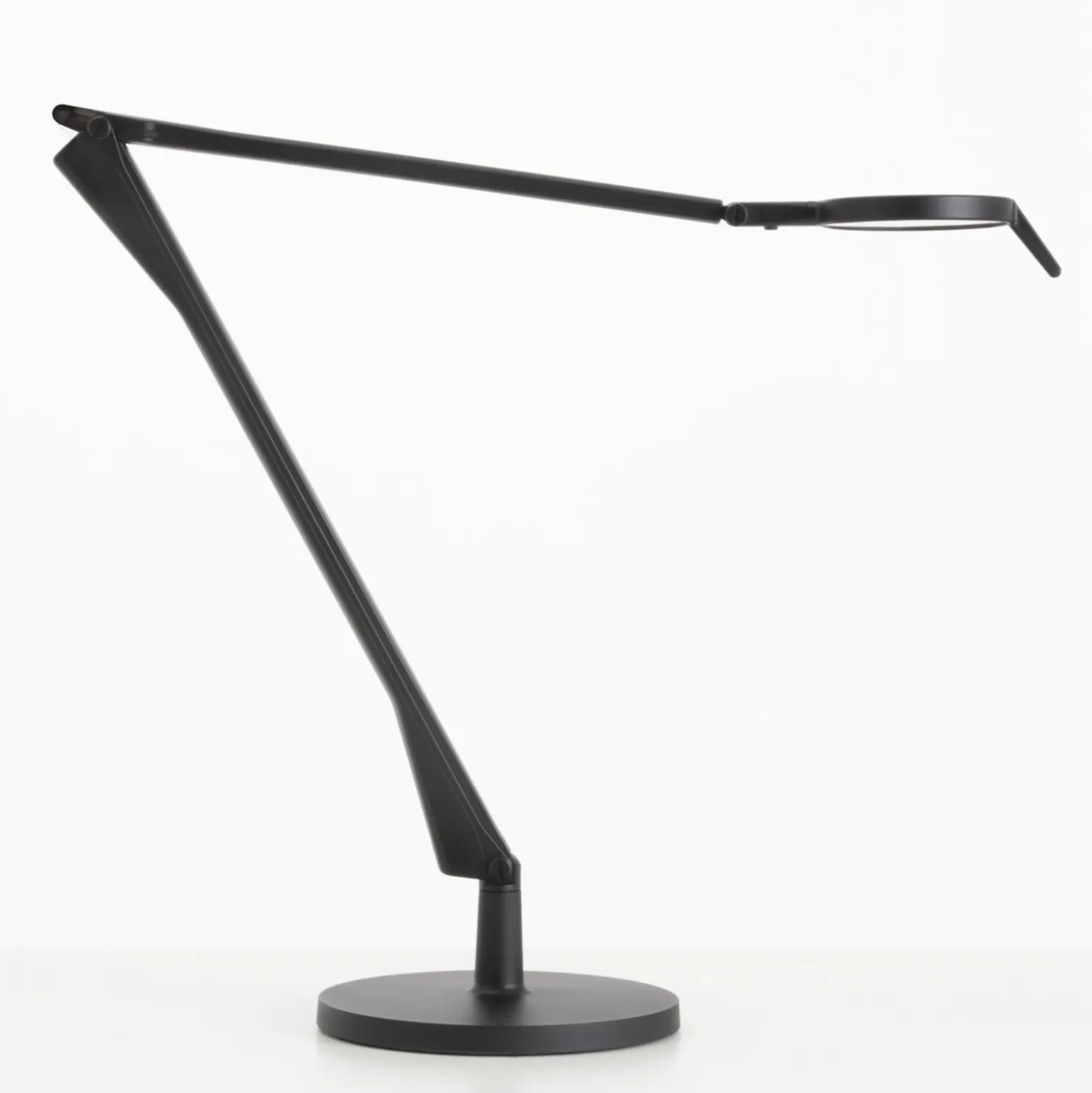 Kartell Aledin Tec - lámpara de mesa LED, negro