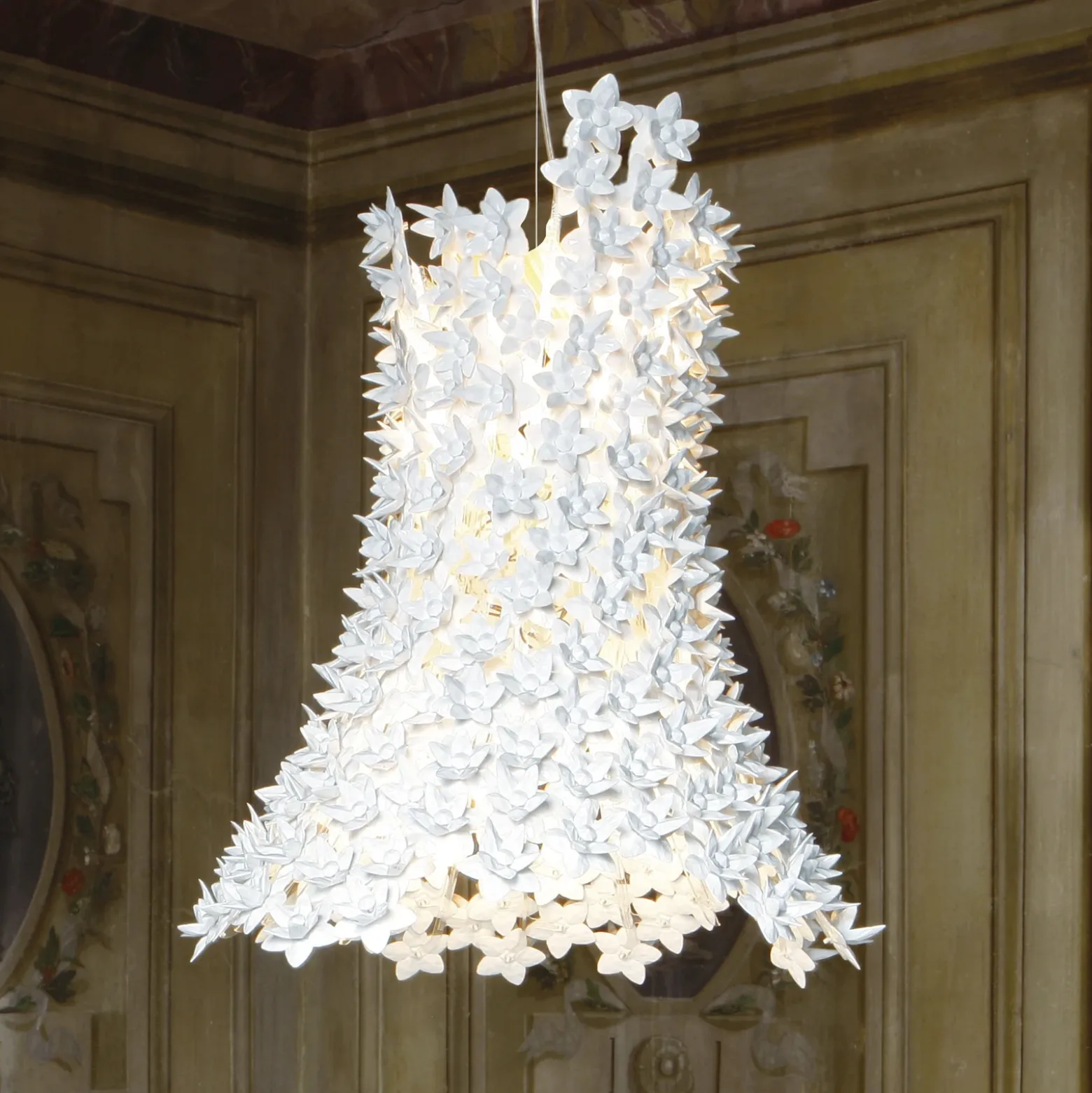 Kartell Bloom colgante LED G9, alargado, blanco