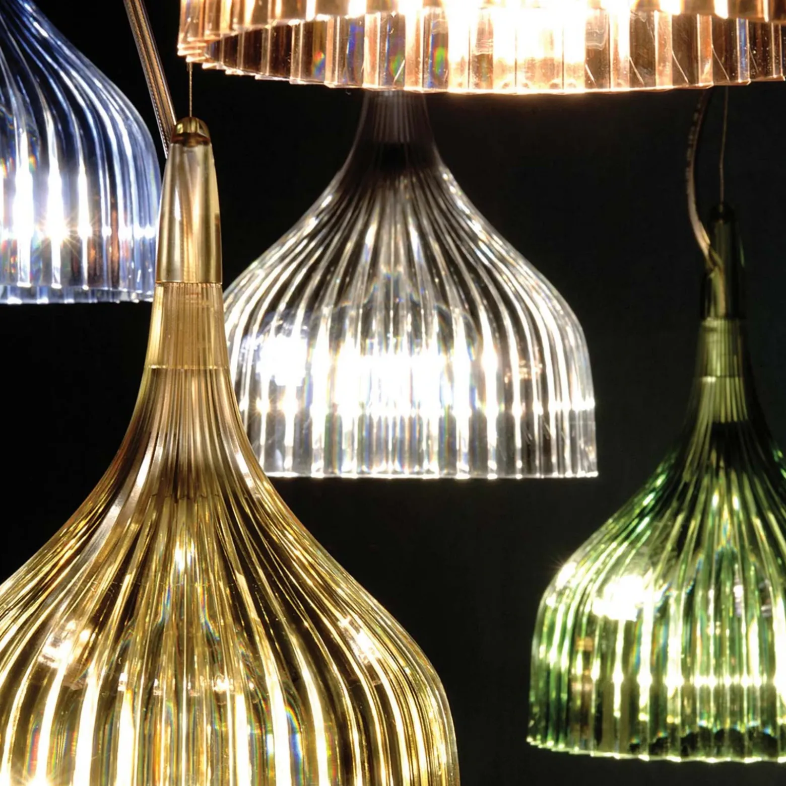 Kartell É - lámpara colgante LED, transparente