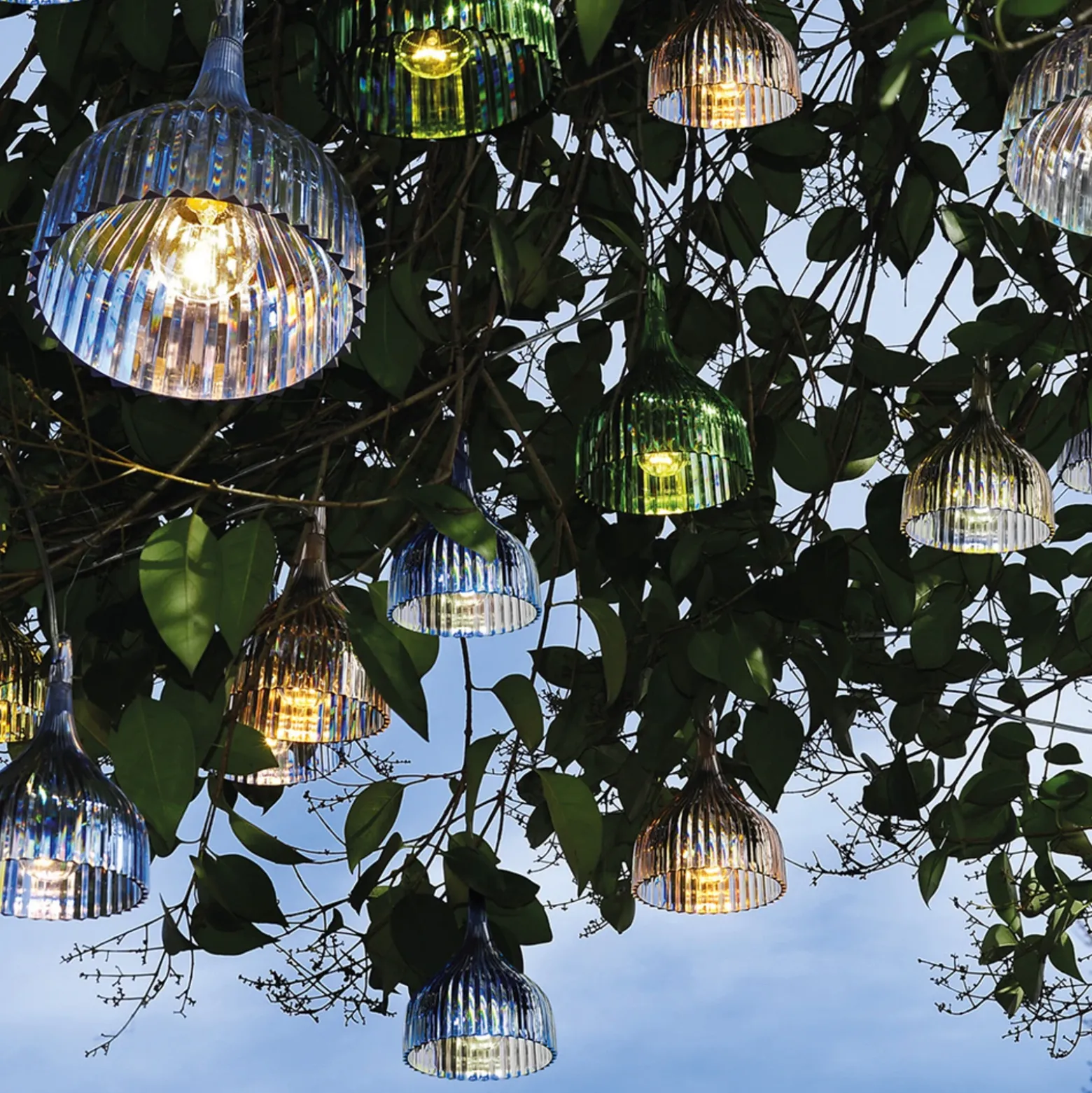 Kartell É - lámpara colgante LED, transparente