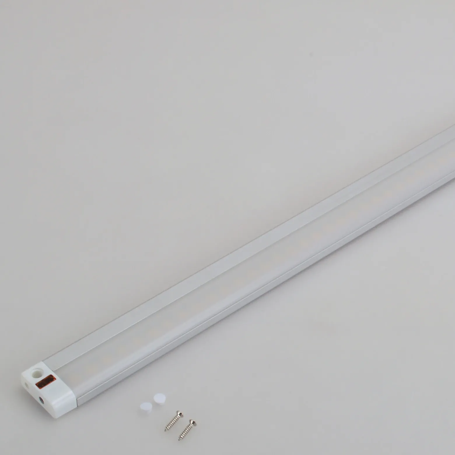 LED bajo armario Cassia sensor switch tone 50