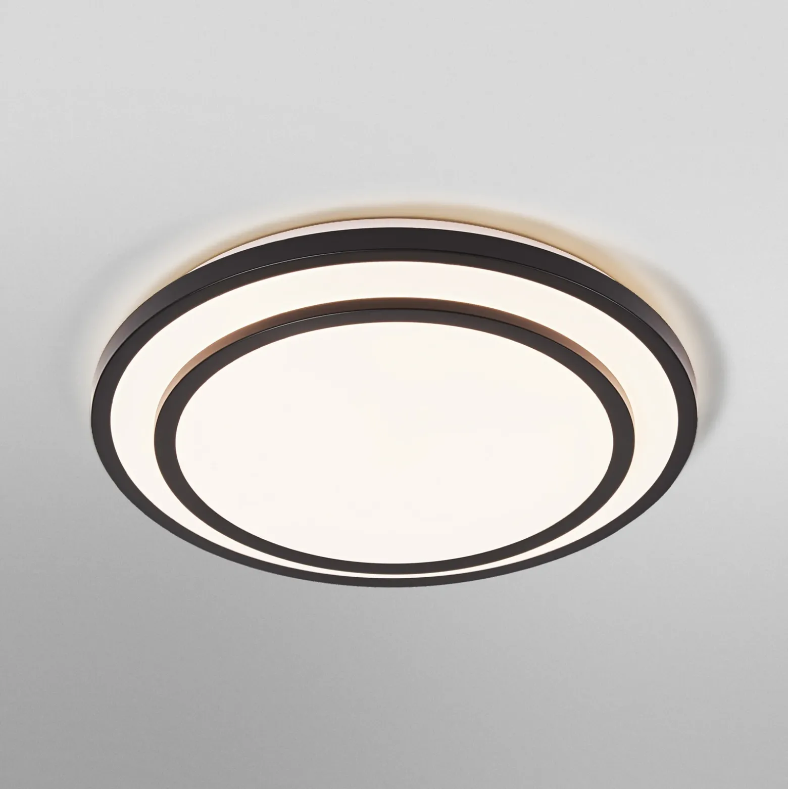 Ledvance Orbis Berlin Lámpara de techo LED negra 49cm