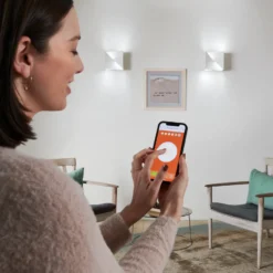LEDVANCE SMART+ WiFi Orbis Wall Cross, 30 x 15 cm