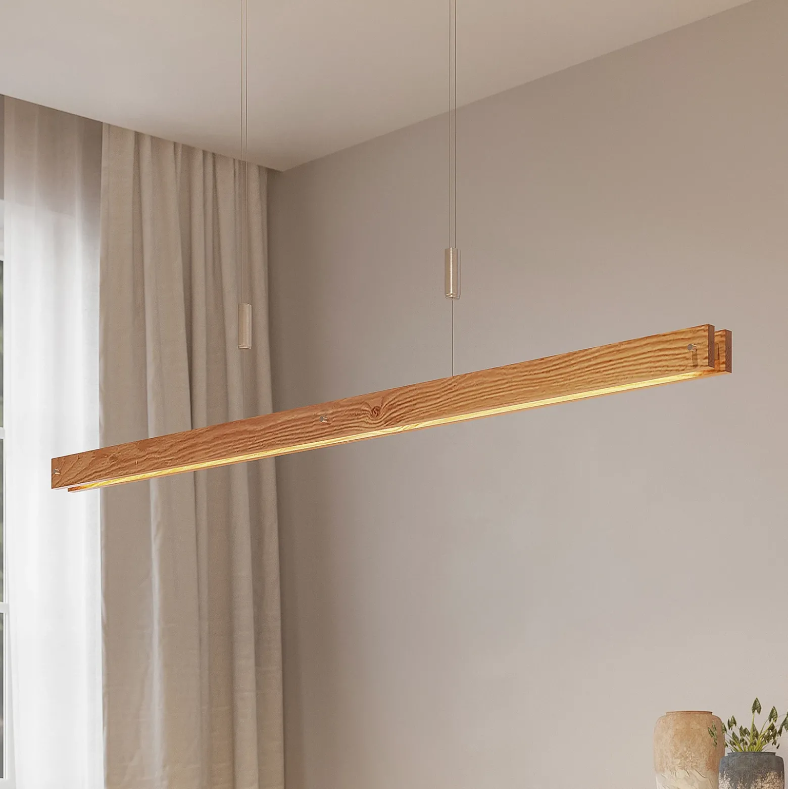 Lindby Alimara lámpara colgante LED, madera, longitud 138 cm