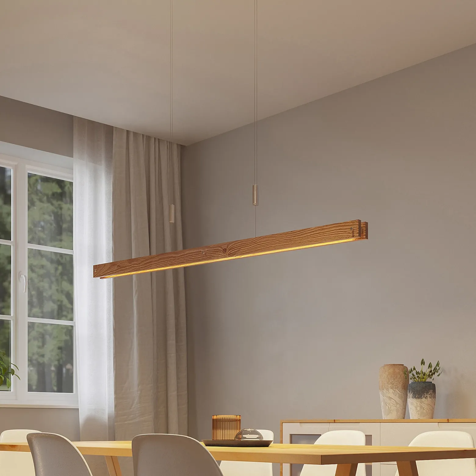 Lindby Alimara lámpara colgante LED, madera, longitud 138 cm