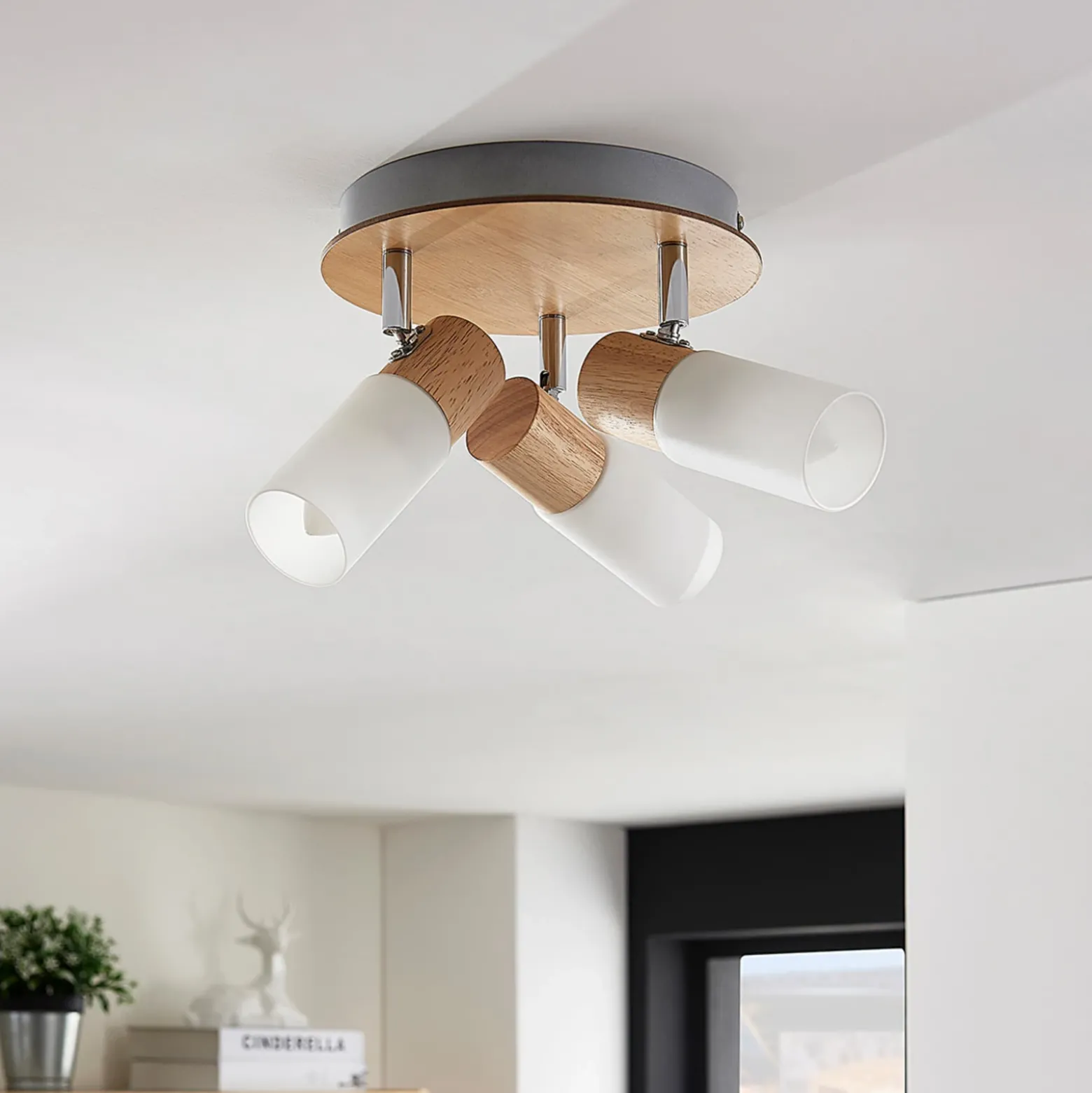 Lindby ceiling spotlight Christoph, 20 cm, 3 luces, madera, rondel