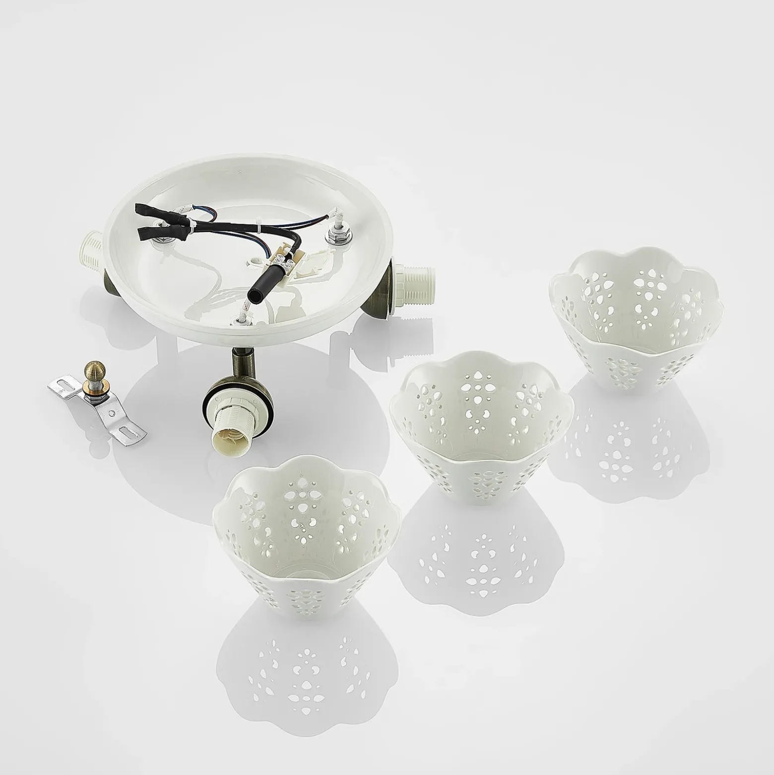 Lindby Efgenia foco de techo, 3 luces
