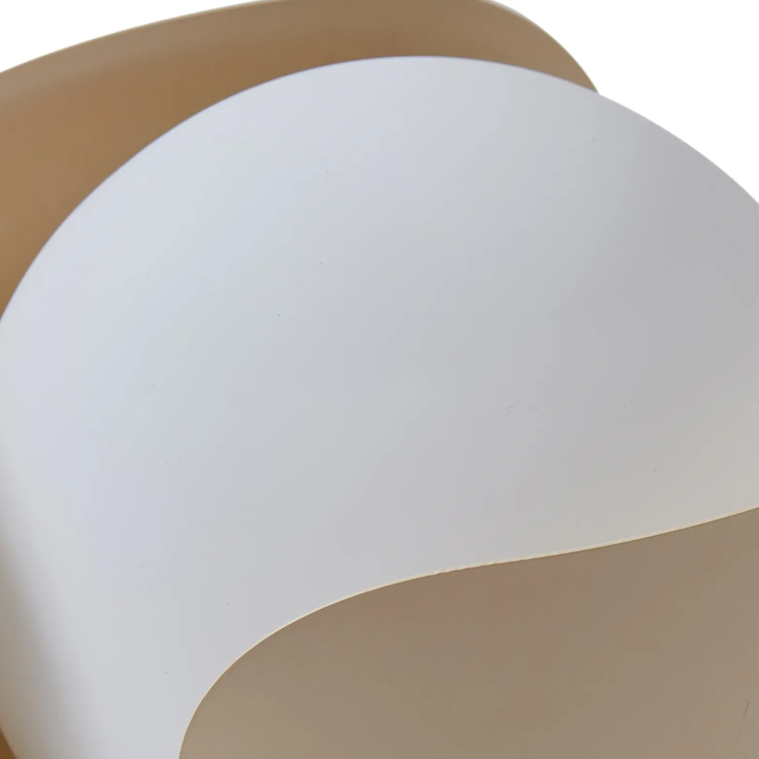 Lindby Fiora lámpara de mesa, beige, cristal, metal, Ø 20 cm