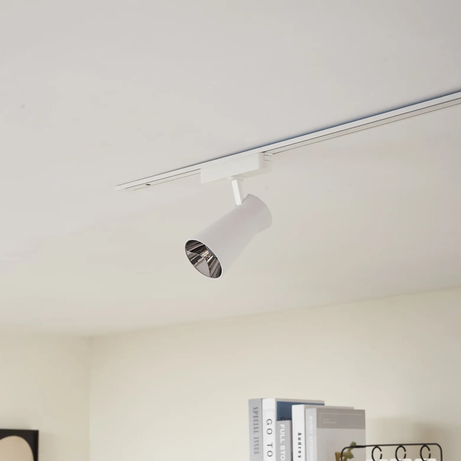 Lindby foco LED 48 V Lumaro, blanco, Ø7cm, plástico, atenuable