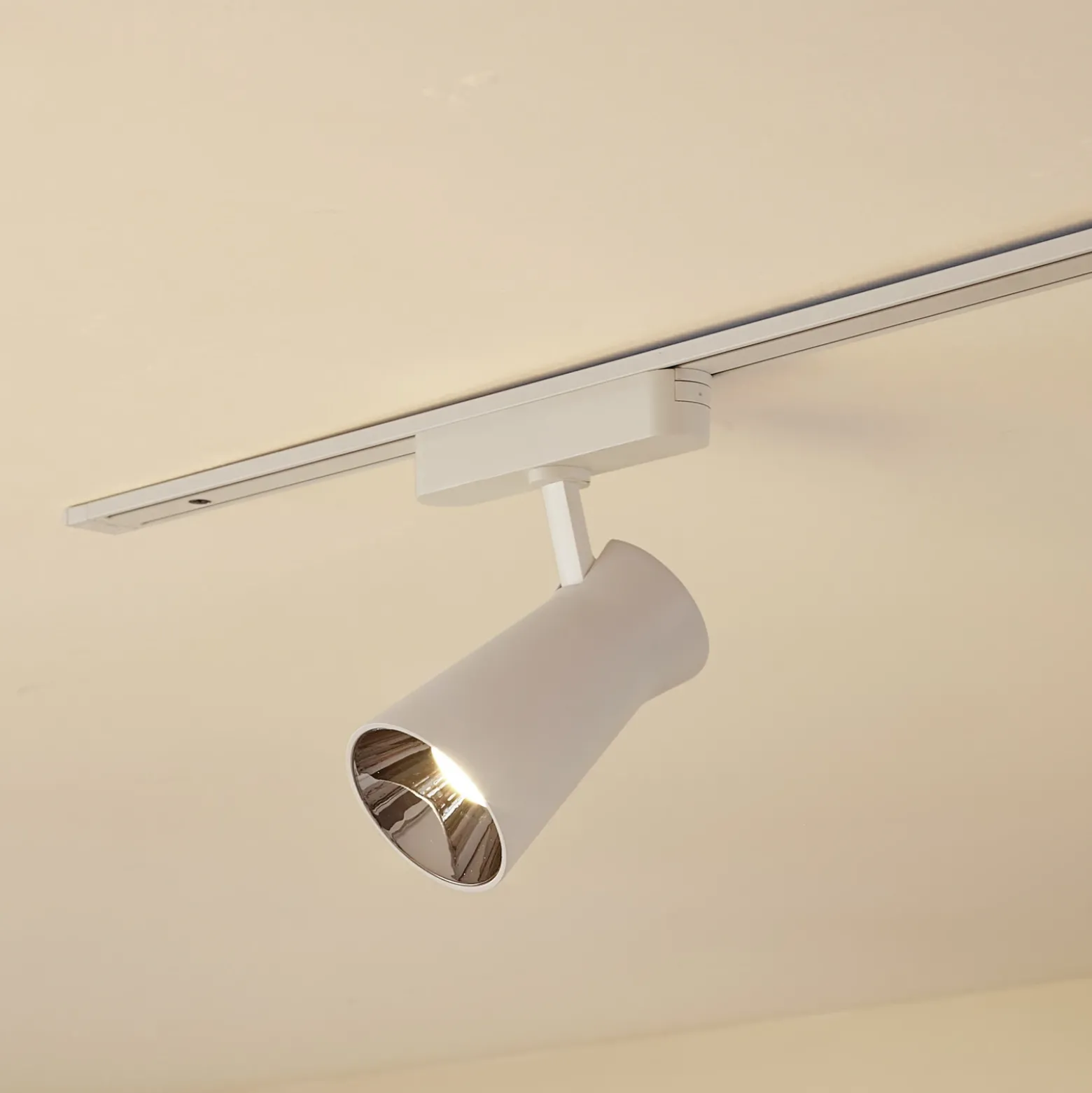 Lindby foco LED 48 V Lumaro, blanco, Ø7cm, plástico, atenuable