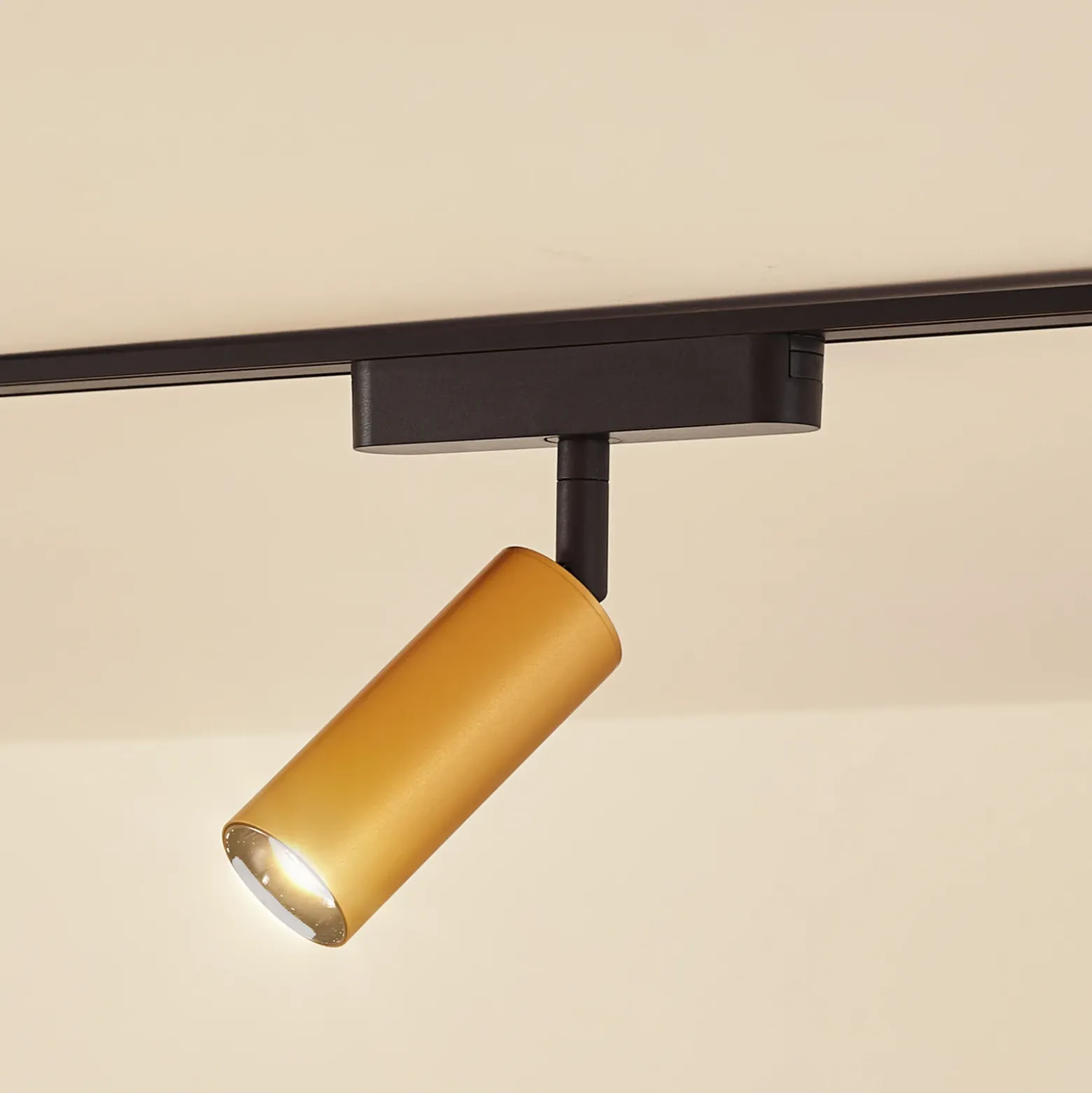 Lindby foco LED 48 V Lumaro, dorado, Ø 4 cm, aluminio, atenuable