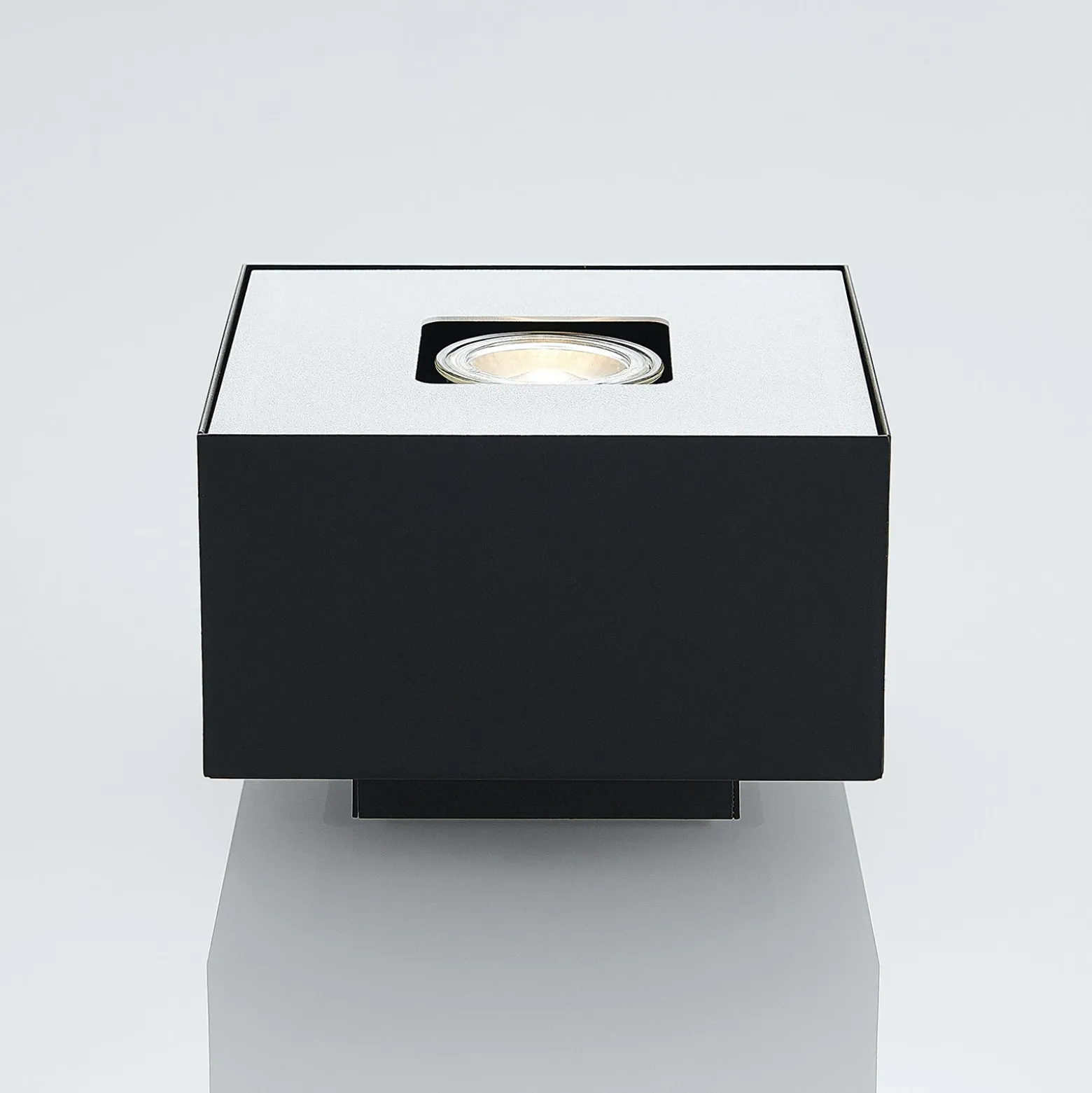 Lindby Kasi plafón, negro 1 luz 14 x 14 cm