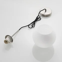 Lindby Lámpara colgante Jurian 1 luz, níquel/opal