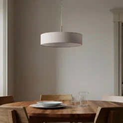 Lindby lámpara colgante Sebatin, Ø 50 cm, blanco, tela, E27