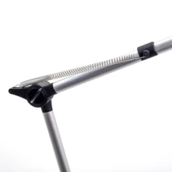 Lindby Lámpara de mesa LED Felipe, negra, base de pinza