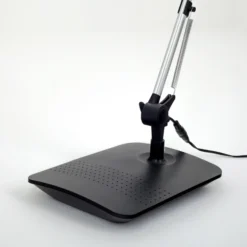 Lindby Lámpara de mesa LED Felipe, negra, base de pinza
