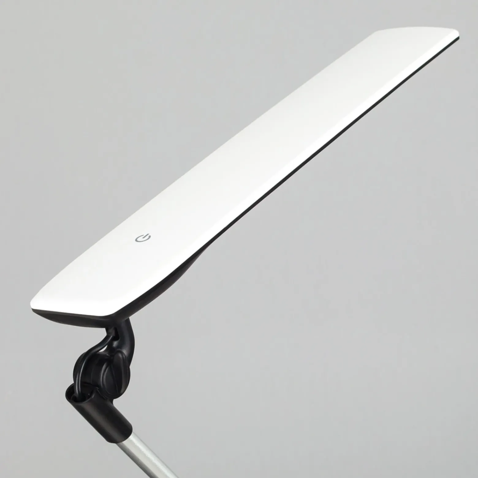 Lindby Lámpara de mesa LED Felipe, negra, base de pinza