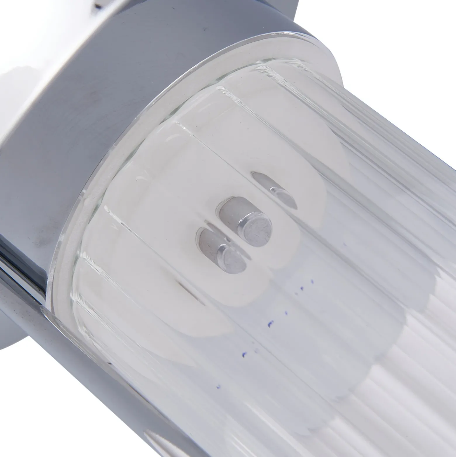 Lindby lámpara de mesa LED recargable Mareli, cromo, metal, Ø 18 cm