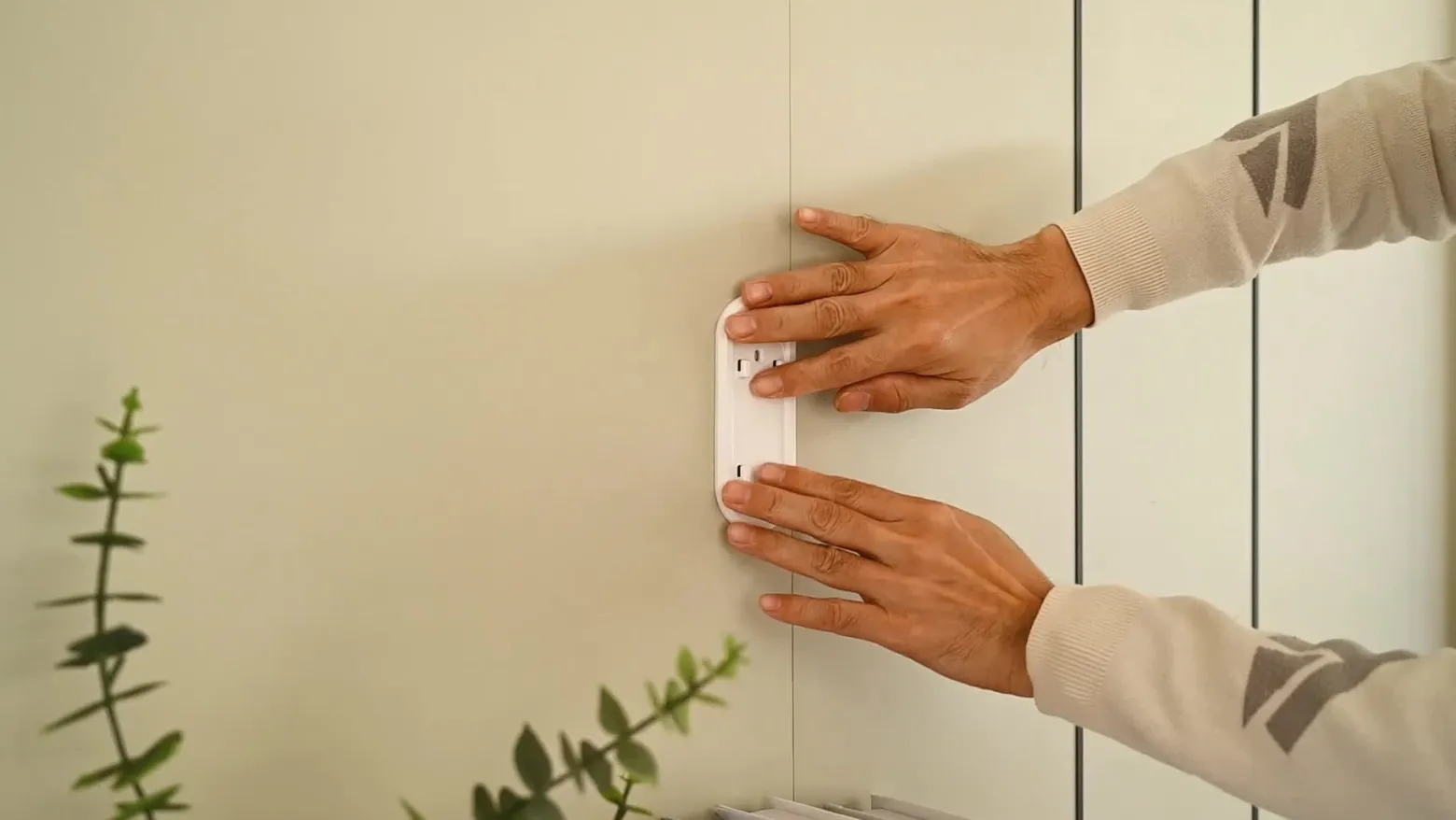 Lindby Lámpara de mesa LED Valtaria, blanca, CCT, atenuable