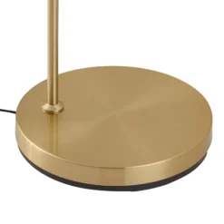 Lindby lámpara de pie arqueada Moisia, color latón, metal, 148 cm