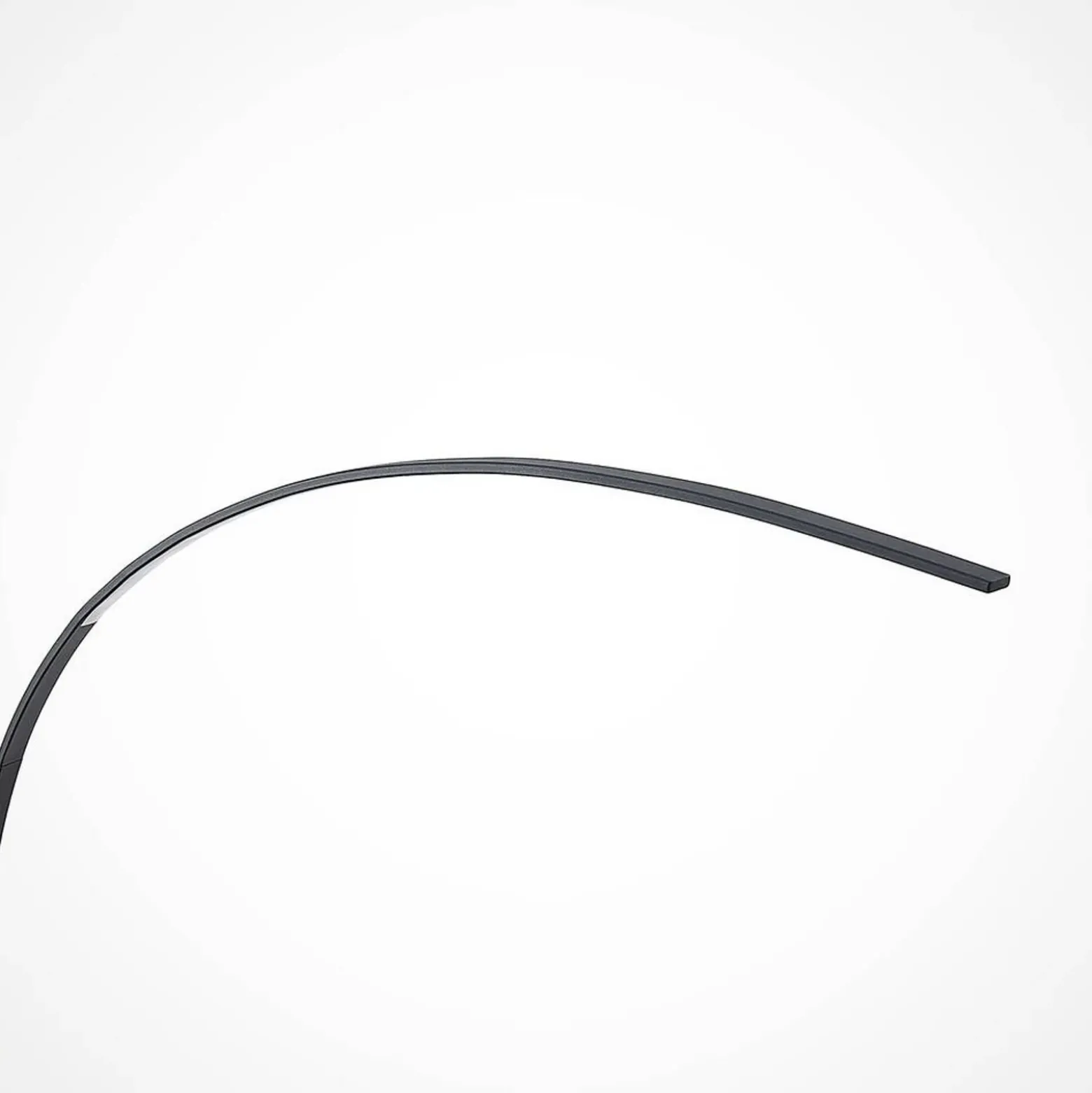Lindby Lámpara de pie LED arqueada Kendra, negra, aluminio, altura 180cm