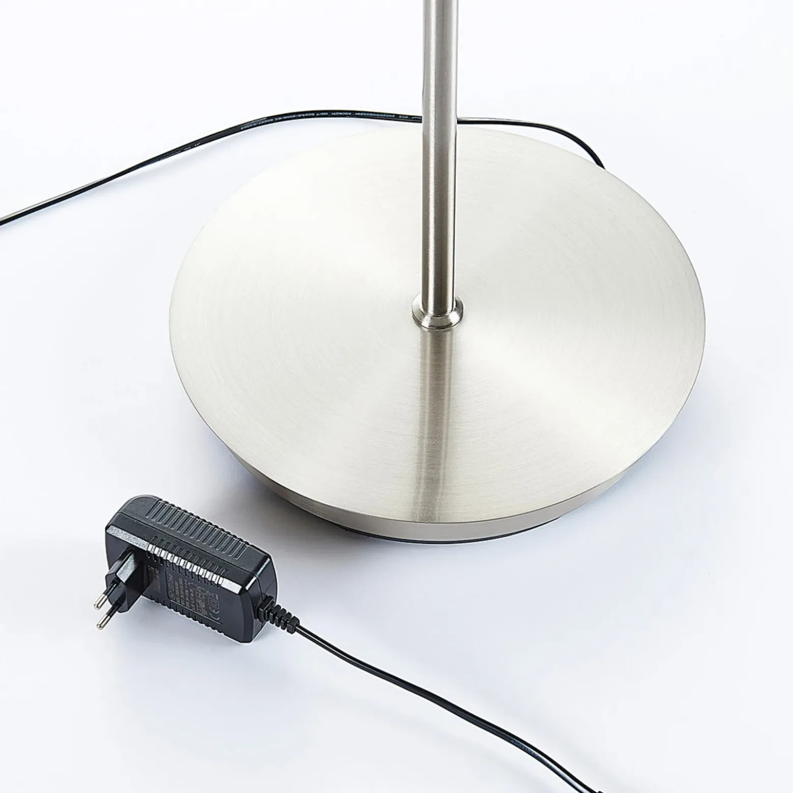 Lindby lámpara de pie LED Darion, gris, metal, atenuable, 180cm