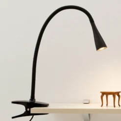 Lindby lámpara de pinza LED Baris, altura 44 cm, negra, 3000K