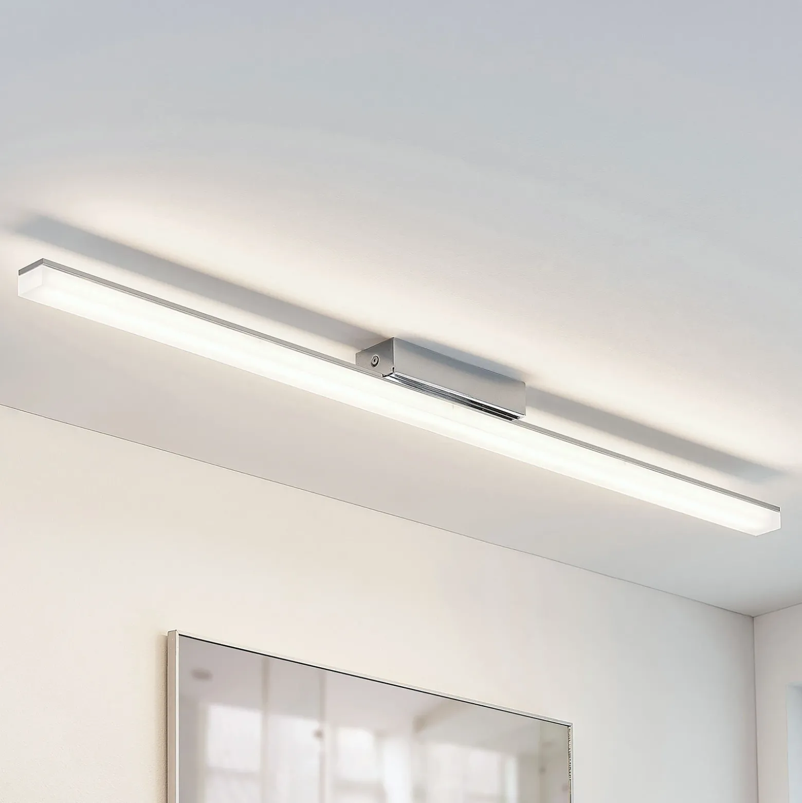 Lindby Lámpara de techo LED para baño Levke, 100 cm, atenuable, IP44