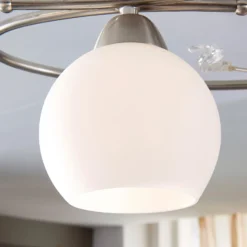 Lindby lámpara de techo Svean, 3 luces, níquel/blanco, cristal, longitud 60 cm