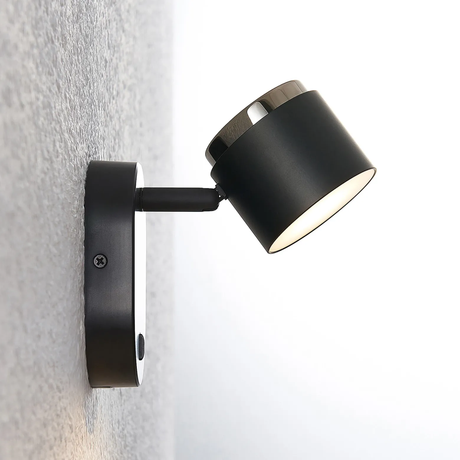 Lindby Marrie foco LED con interruptor, negro
