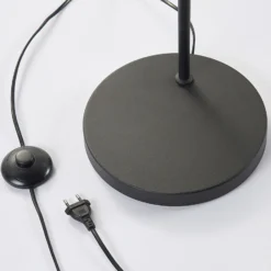 Lindby Morik lámpara de pie, 1 luz, negro/oro, metal