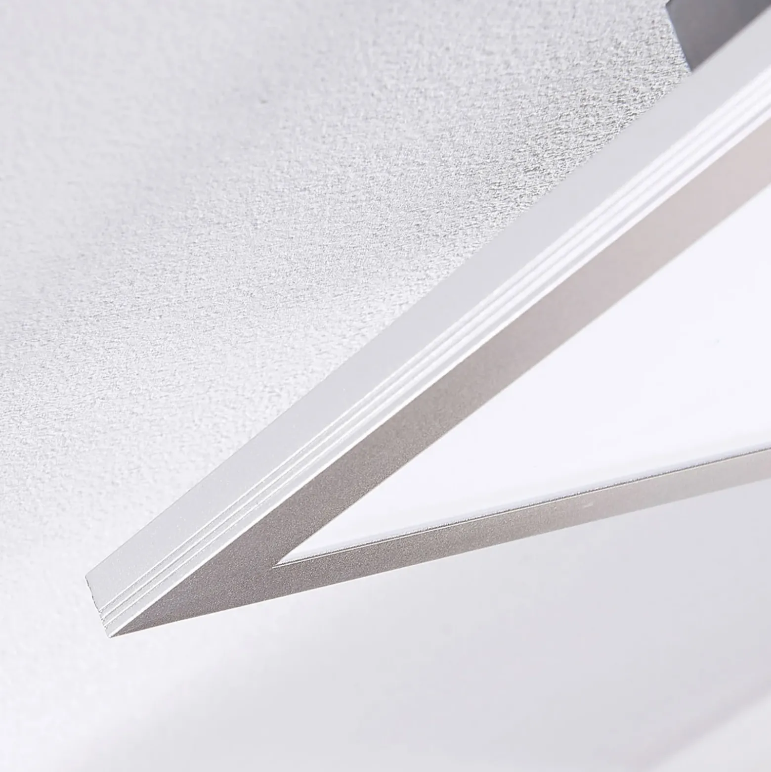 Lindby panel LED Livel, juego de 2, 4.000 K, 80 x 30 cm, plateado