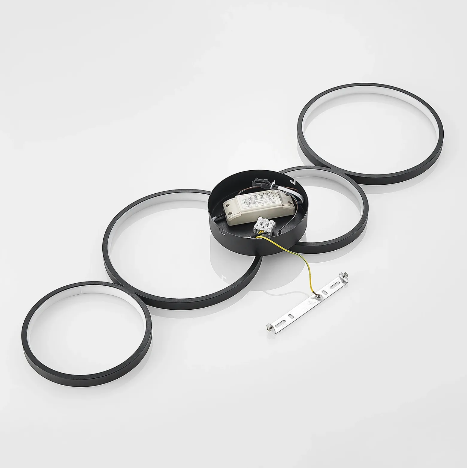 Lindby Plafón LED Evengeline, negro, aluminio, 88 cm