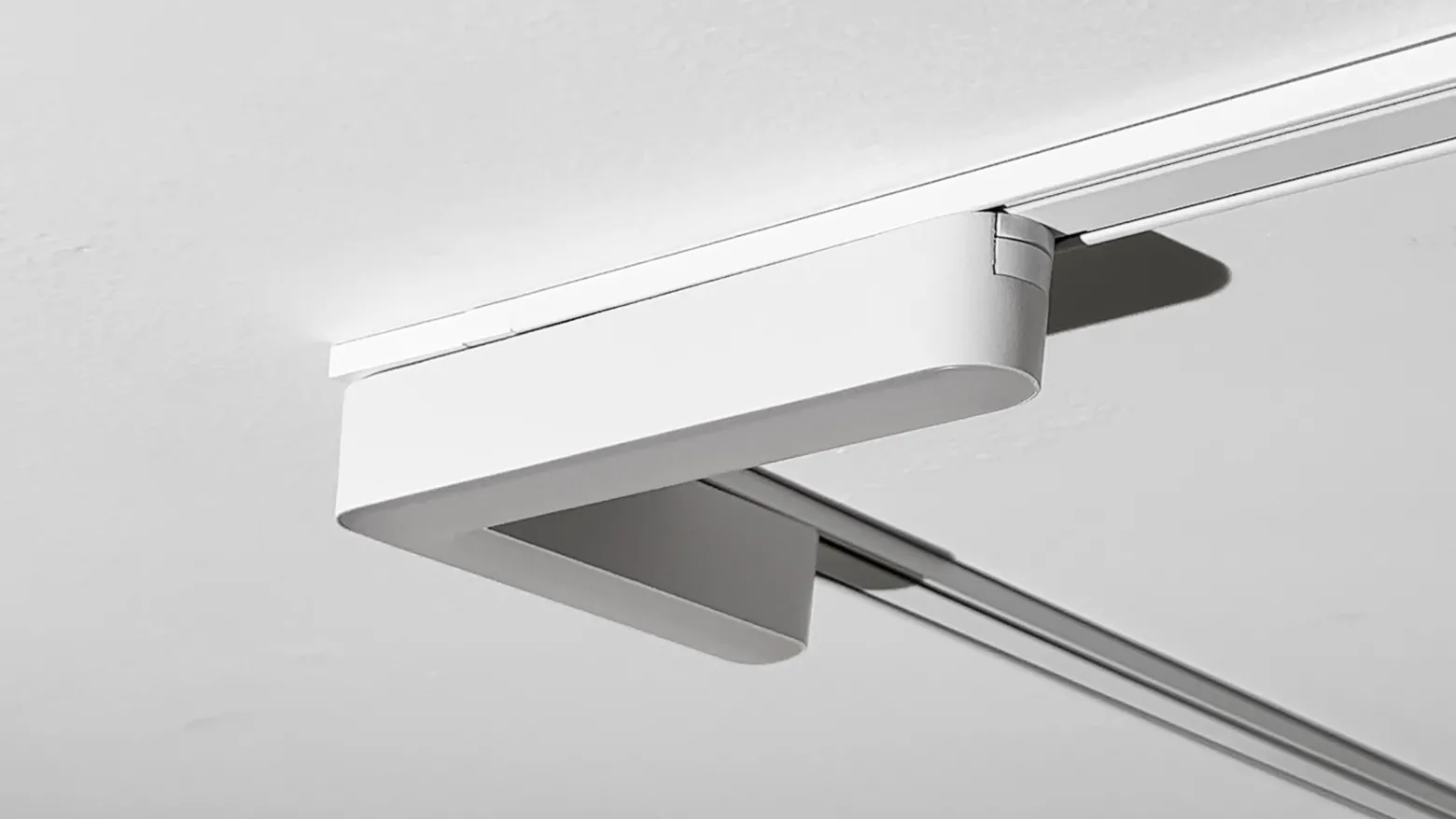 Lindby Tira LED 48 V Lumaro,blanca,forma de L,plástico,atenuable