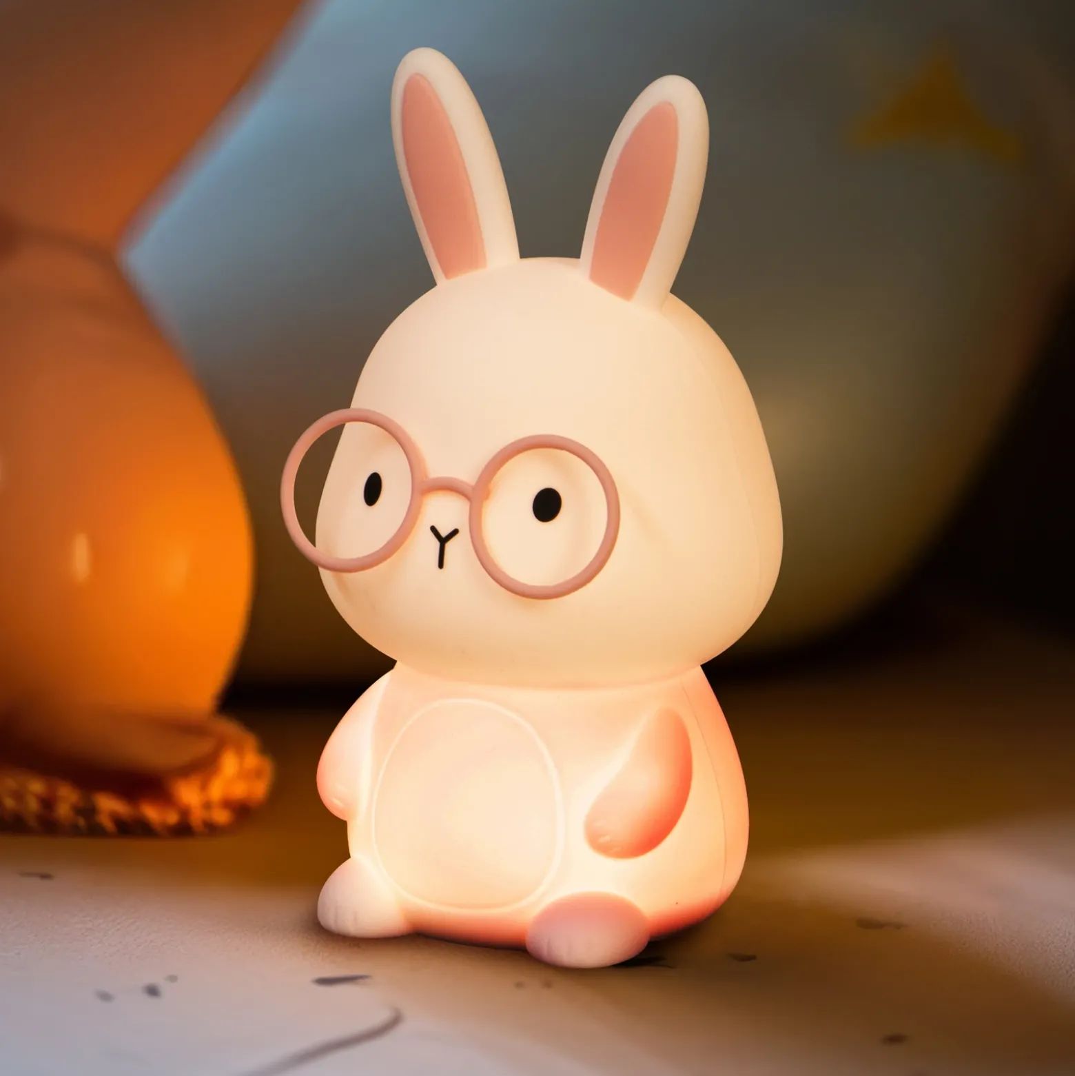 Linterna LED recargable Josie, rosa, altura 16 cm, silicona