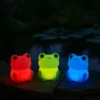 Linterna LED recargable Willi, verde, altura 11 cm, silicona