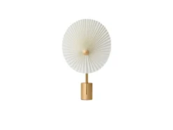 Liris Portable Lámpara de Sobremesa Latón - GEJST