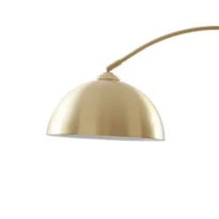Lámpara arqueada Lennart de Lindby, latón, altura regulable, E27