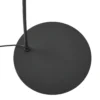 Lámpara arqueada Lindby Triangolo, negra, altura 195 cm, metal E27