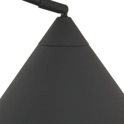 Lámpara arqueada Lindby Triangolo, negra, altura 195 cm, metal E27