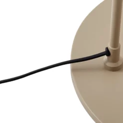 Lámpara arqueada Lindby Triangolo, beige, altura 195 cm, metal, E27