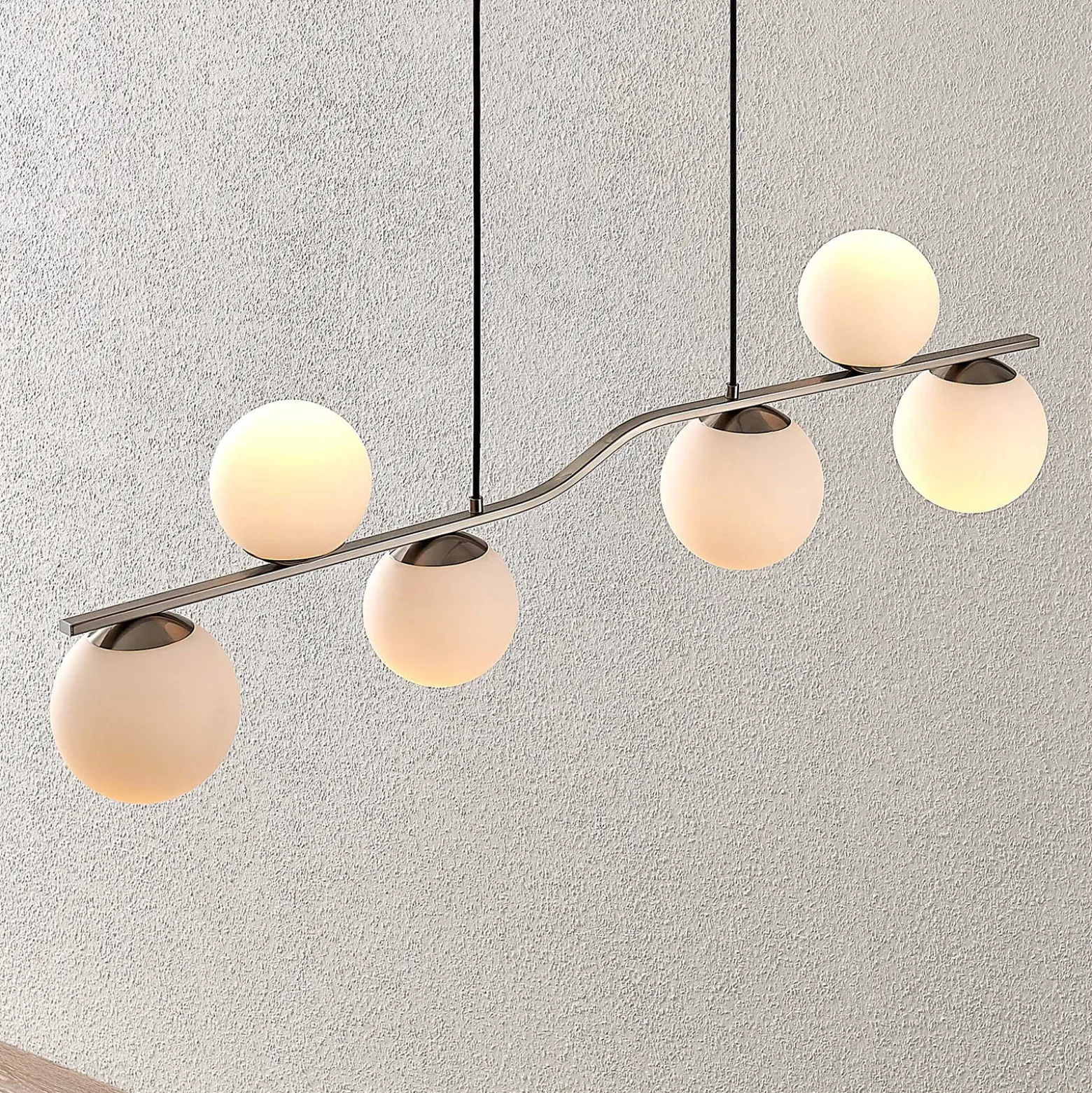 Lámpara colgante Avalyn de Lindby, color níquel, cristal, 110 cm, E14